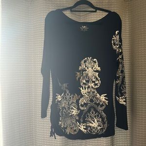Tape Measure Long Sleeve Top